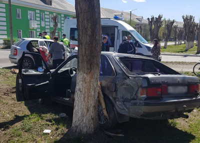 В Южноуральске в ДТП пострадали велосипедист, водители и пассажиры